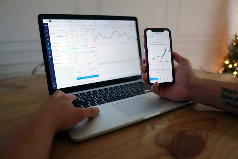 PUT AN END TO FINANCIAL FEAR ABOUT THE FUTURE DUE TO THE GROWING ECONOMIC CRISIS: INVESTING THAT WORKS – RIGHT NOW!